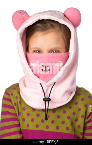 Bella ragazza in un cappello a forma di pecora Foto Stock