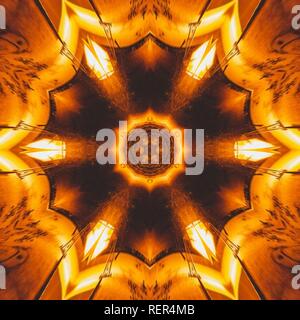 Immagine grafica con caleidoscopio stile design abstract colori caldi Foto Stock