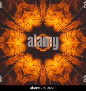 Immagine grafica con caleidoscopio stile design abstract colori caldi Foto Stock