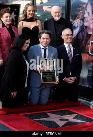 Los Angeles, Stati Uniti d'America. Il 22 gennaio, 2019. Il conduttore Gustavo Dudamel assiste il suo Hollywood Walk of Fame Star Cerimonia in Los Angeles, negli Stati Uniti il 7 gennaio 22, 2019. Dudamel è stato premiato con una stella sulla Hollywood Walk of Fame il martedì. Credito: Zhao Hanrong/Xinhua/Alamy Live News Foto Stock