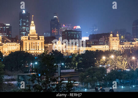 Shanghai, Shanghai, Cina. 23 gen 2019. Shanghai, Cina-paesaggio notturno del Bund a Shanghai in Cina. Credito: SIPA Asia/ZUMA filo/Alamy Live News Foto Stock