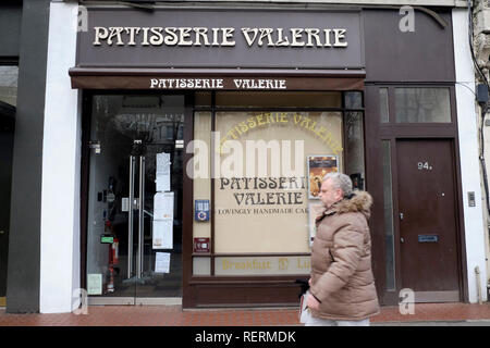 Londra, UK, 23 gennaio 2019. Come Patisserie Valerie cade a administration, la Holland Park store è chiuso. Credito: Yanice Idir / Alamy Live News Foto Stock