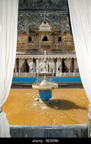 Jag Mandir Palace, Udaipur, Rajasthan, India, Asia del Sud Foto Stock