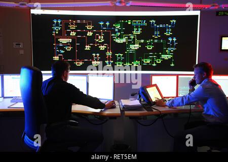 Controllo di Potenza Centro dell'ELE, Emscher Lippe Energie GmbH, un subsiduary di RWE, la sala di controllo dell'energia a livello regionale Foto Stock