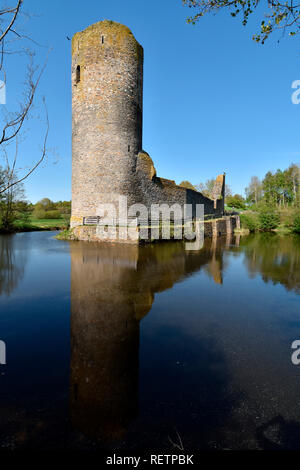 Burgruine Baldenau, Deutschland, Renania-Palatinato, Hunsrueck, Morbach, Wasserburg, Burgfried, Dhrontal Foto Stock