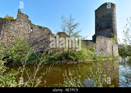 Burgruine Baldenau, Deutschland, Renania-Palatinato, Hunsrueck, Morbach, Wasserburg, Burgfried, Dhrontal Foto Stock