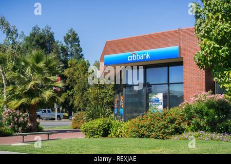 Ottobre 14, 2017 Sunnyvale/CA/USA - La Citibank filiale locale in una delle città nella zona della baia di San Francisco Foto Stock