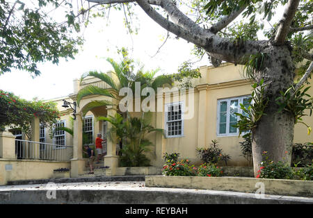 L'Avana, Cuba 2019/01/14 la parte anteriore della Finca VigÃ-a, la casa di Ernest Hemingway a San Francisco de Paula Ward a l'Avana, Cuba foto di Dennis Brack Foto Stock