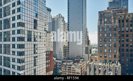 Manhattan cityscape, cinematografica tonificazione del colore applicato, New York City, Stati Uniti d'America. Foto Stock