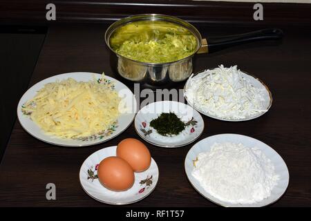 Souffle con zucchine per la cottura Foto Stock