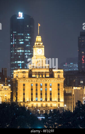 Shanghai, Shanghai, Cina. 23 gen 2019. Shanghai, Cina-paesaggio notturno del Bund a Shanghai in Cina. Credito: SIPA Asia/ZUMA filo/Alamy Live News Foto Stock