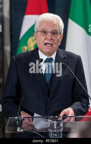 Roma, Italia. 24 gen 2019. Foto di Roberto Monaldo/LaPresse 24-01-2019 Roma Italiano Quirinale - Celebrazione del "Giorno della Memoria" nella foto Sergio Mattarella Photo Roberto Monaldo/LaPresse 24-01-2019 Roma (Italia) Il Palazzo del Quirinale - "Giornata della Memoria" nella foto Sergio Mattarella Credito: LaPresse/Alamy Live News Foto Stock