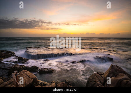 Appendere la Rai a Ninh Thuan, Vietnam durante il sunrise Foto Stock