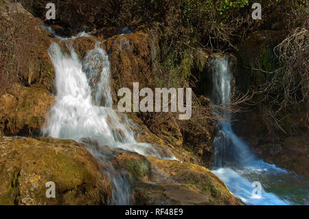 Hueznar cascate del fiume. La Sierra Norte parco naturale. Provincia di Siviglia. Regione dell'Andalusia. Spagna. Europa Foto Stock