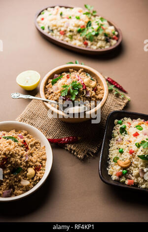 Rava Upma / Uppuma - sud indiane Colazione La colazione è servita in una ciotola messa a fuoco selettiva Foto Stock