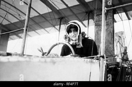 La baronessa raymonde de la Roche, 1910 Foto Stock