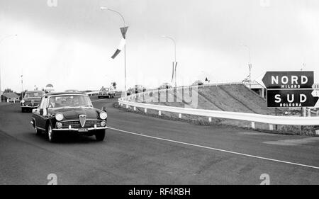 Autostrada del sole, bologna-milano cerimonia di apertura, 1959 Foto Stock