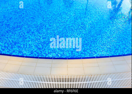 Piscina presso hotel close-up Foto Stock