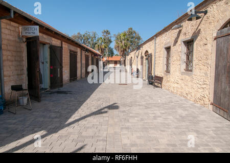 Israele, Tel Aviv, Neve Tzedek, complesso Hatachana, un rinnovato Ottoman stazione ferroviaria che fu originariamente costruito per servire Jaffa Foto Stock