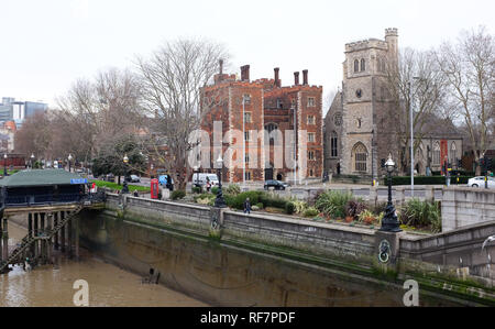 Lambeth Palace a Londra Regno Unito a Lambeth Palace è il funzionario di Londra residenza dell Arcivescovo di Canterbury in Inghilterra Foto Stock