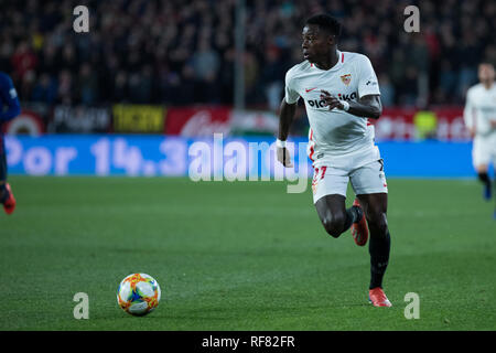 Sevilla, Spagna. 23 gen 2019. Promes di Sevilla FC guidare la sfera durante la Copa del Rey match tra Sevilla FC v FC Barcellona al Ramon Sanchez Pizjuan Stadium il 23 gennaio 2019 in Sevilla, Spagna Credito: Javier Montaño Pacifico/press/Alamy Live News Foto Stock