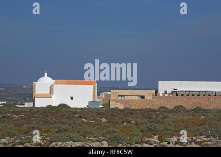 La chiesa e il bastion in Fortaleza de Sagres, Vila do Infante, Sagres Algarve Foto Stock