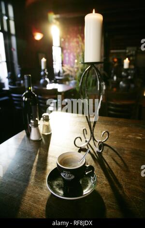 Cafe, Sloten, Slotermeer, Friesland, Paesi Bassi, Europa Foto Stock