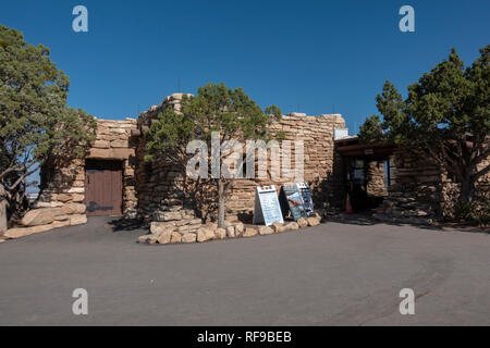 L'Yavapai museo geologico e libreria, il villaggio di Grand Canyon, il Parco Nazionale del Grand Canyon, Arizona, Stati Uniti. Foto Stock