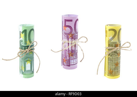 Laminata e legata banconote in euro isolato su bianco Foto Stock