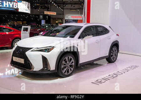 Bruxelles - Jan 18, 2019: nuova Lexus UX 250h auto presentati presso la 97Bruxelles Motor Show 2019 Autosalon. Foto Stock