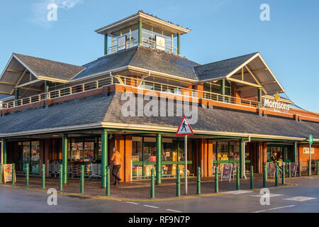 Morrisons supermercato store a Cheadle Heath, Stockport, England, Regno Unito Foto Stock