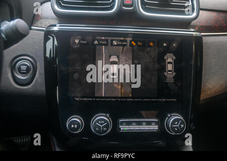 Gli scatti in interni di un Lynk & Co 03 Hyper Pro su un funzionario test drive. Foto Stock