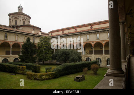 All'interno del Museo Nazionale della Scienza e della Tecnologia Leonardo da Vinci. Il chiostro. Milano, Gennaio 23th, 2019 Foto Stock