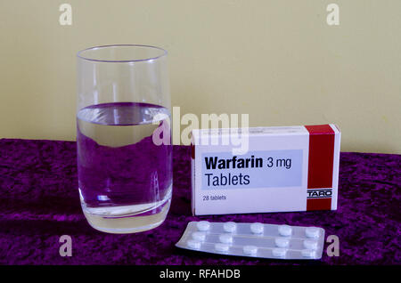 Taro Warfarin 3 mg compresse, un anticoagulante di prescrizione farmaci, REGNO UNITO Foto Stock