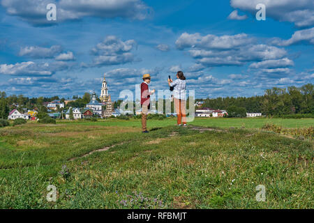 Paesaggio girato da Suzdal, Russia. Uno dei luoghi dello storico anello d'Oro intorno a Mosca. Foto Stock