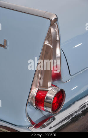 1958 Plymouth Savoy - Classic American automobile berlina dalle alette e chrome ser Foto Stock