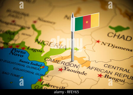 Camerun marcati con un contrassegno sulla mappa Foto Stock