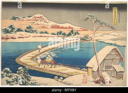 Vecchio vista del ponte di barche al sano nella provincia Kozuke (Kozuke Sano funabashi no kozu), dalla serie notevoli panorami di ponti in varie province (Shokoku meikyo kiran). Artista: Katsushika Hokusai (giapponese, Tokyo (EDO) 1760-1849 Tokyo (EDO). Cultura: il Giappone. Dimensioni: 10 1/8 x 15 1/2 in. (25,7 x 39,4 cm). Data: ca. 1830. Museo: Metropolitan Museum of Art di New York, Stati Uniti d'America. Foto Stock