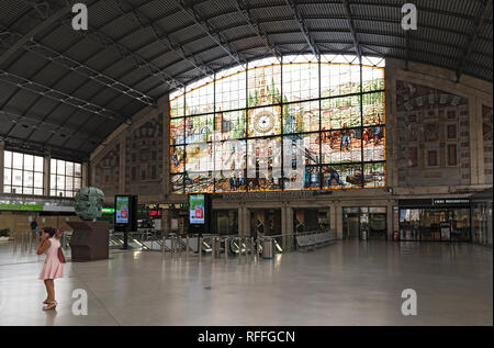 Sala del abando Indalecio Prieto stazione ferroviaria a bilbao, Spagna Foto Stock