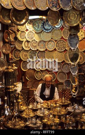 Negozio di souvenir, grande bazar , Istanbul, Turchia Foto Stock