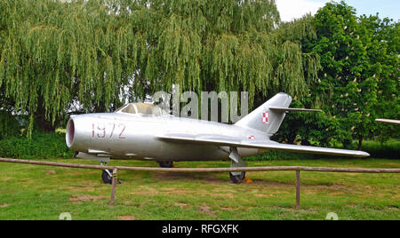 Mikoyan-Gurevich MiG-17 aerei Russi a Norfolk e Suffolk Aviation Museum, Flixton, Suffolk, Regno Unito Foto Stock