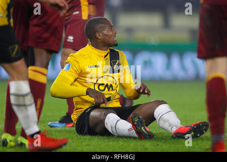 BREDA, Paesi Bassi, 25-01-2019, calcio, NAC Rat Verlegh Stadium, olandese eredivisie, stagione 2018/2019, NAC player Gervane Kastaneer, durante la partita NAC - ADO. Foto Stock