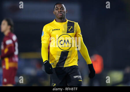 BREDA, Paesi Bassi, 25-01-2019, calcio, NAC Rat Verlegh Stadium, olandese eredivisie, stagione 2018/2019, NAC player Sullay Kaikai, durante la partita NAC - ADO. Foto Stock