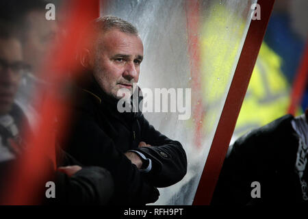 MAASTRICHT- calcio, 25-01-2019, stadio de Geusselt, MVV Maastricht -Helmond Sport, olandese Keuken Kampioen divisie , stagione 2018/2019, risultato finale 3-0, Helmond Sport coach Rob Alflen. Foto Stock