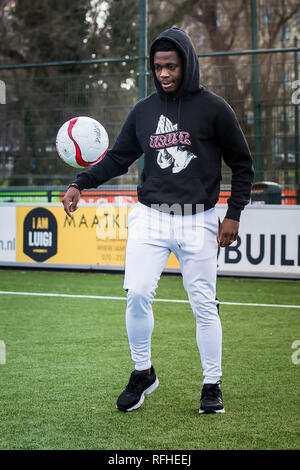 ROTTERDAM, portret Cheikh Toure, giocatore del Feyenoord, calcio, stagione 2018-2019, 09-01-2019, Rotterdam Foto Stock