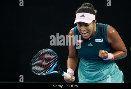 Melbourne, Australia. 26 gen, 2019. Naomi di Osaka in Giappone reagisce durante le donne singoli match finale tra Naomi di Osaka in Giappone e Petra KVITOVA della Repubblica ceca a 2019 Australian Open a Melbourne, Australia, Gennaio 26, 2019. Credito: Hu Jingchen/Xinhua/Alamy Live News Foto Stock