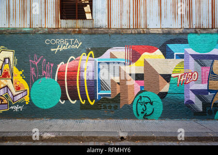 Street Art di Palemo quartiere Soho di Buenos Aires, Argentina, dotato di un insolito, più precisi, pittura di natura industriale. Foto Stock