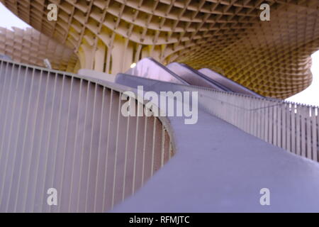 Metropol Parasol tettoia a fungo Las Setas de la Encarnación Siviglia Spagna Foto Stock