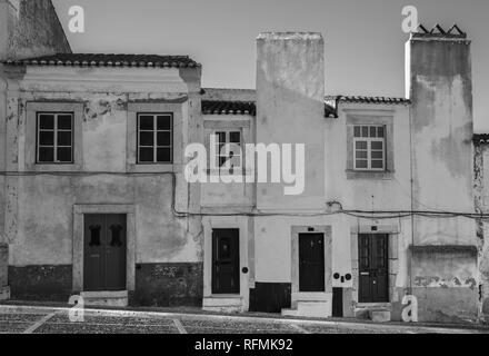 Architettura nella città vecchia di Estremoz. Il Portogallo. Foto Stock