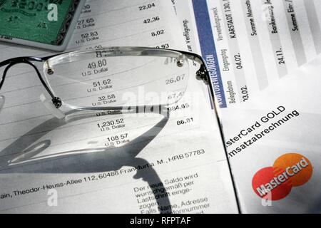 DEU, Germania : mensile carta di credito fattura. Simbolici economia foto Foto Stock